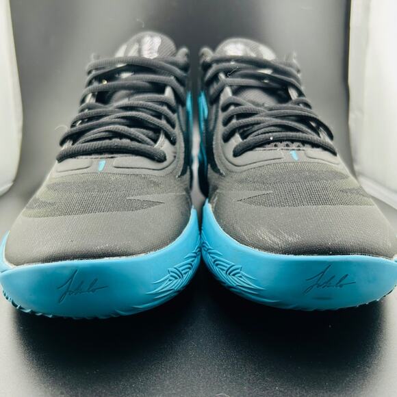 PUMA MB.02 Phenom Basketball Shoes Men’s Size 10 Black 37764401 Athletic - Picture 3 of 8